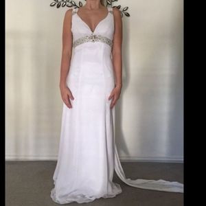 NWT White Evening Gown/Wedding/ Prom Dress Size 0